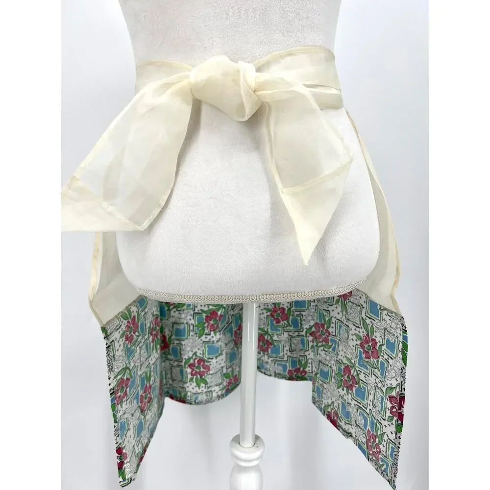 Vintage Kitchen Apron Handmade Ivory Floral Print with Ric-Rac